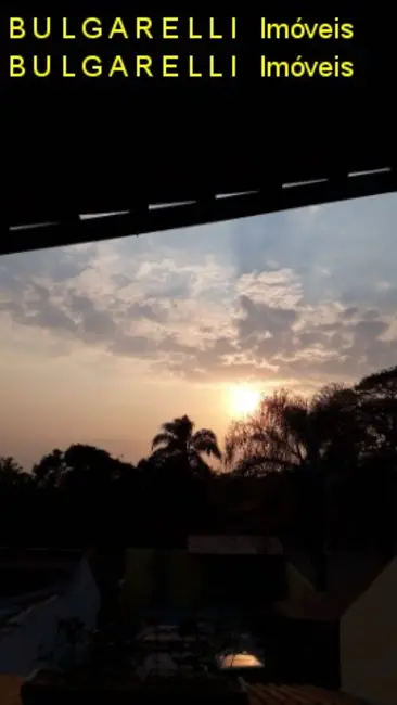 Foto 3 de Chácara com 3 quartos à venda, 250m2 em Jardim Colônia, Jundiai - SP