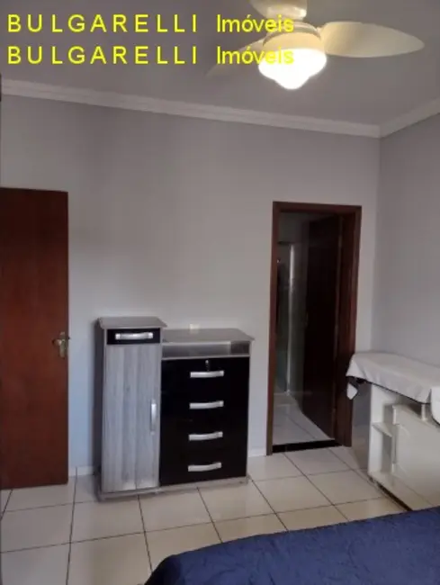 Casa com 3 quartos à venda, 170m2 em Jardim Marambaia, Jundiai - SP - imagem 3 Foto 3 de Casa com 3 quartos à venda, 170m2 em Jardim Marambaia, Jundiai - SP