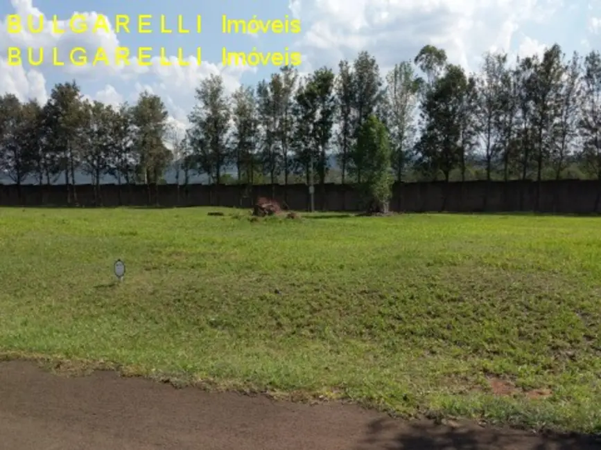 Foto 2 de Terreno / Lote à venda, 1000m2 em Cabreuva - SP