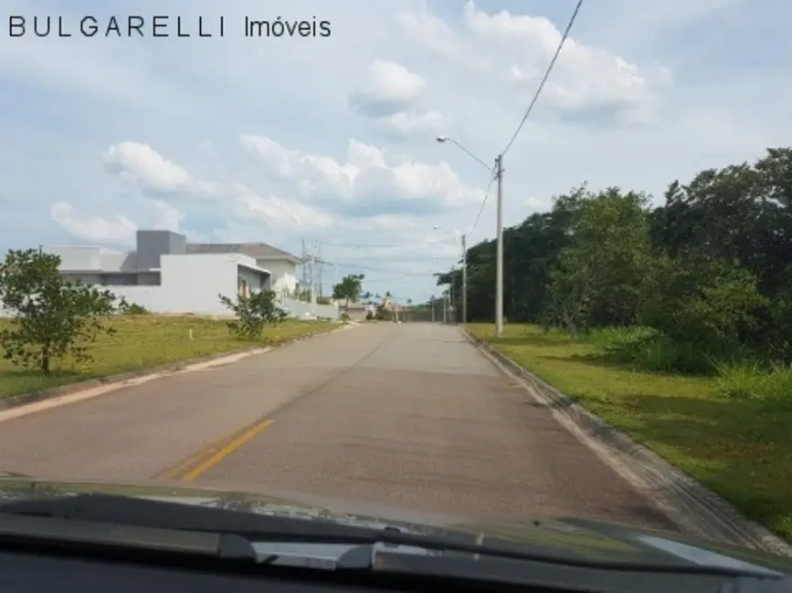 Foto 3 de Terreno / Lote à venda, 740m2 em Louveira - SP