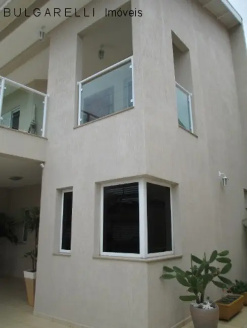 Casa com 3 quartos à venda, 300m2 em Mirante de Jundiaí, Jundiai - SP - imagem 3 Foto 3 de Casa com 3 quartos à venda, 300m2 em Mirante de Jundiaí, Jundiai - SP