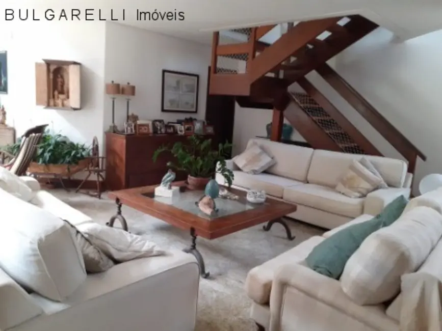 Casa de Condomínio com 5 quartos à venda, 480m2 em Jardim Acapulco, Guaruja - SP - imagem 2 Foto 2 de Casa de Condomínio com 5 quartos à venda, 480m2 em Jardim Acapulco, Guaruja - SP