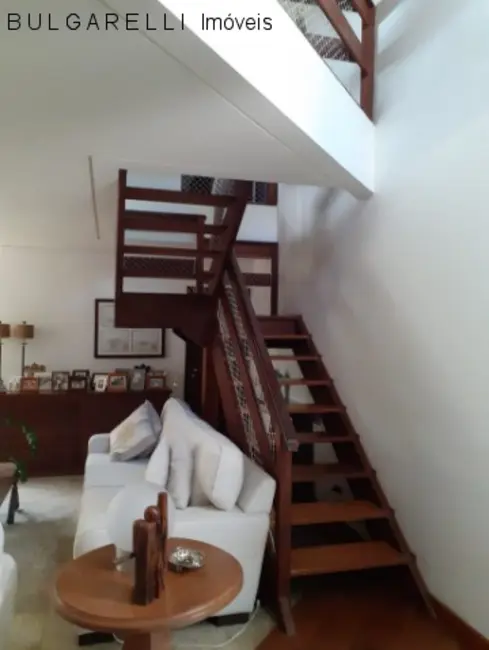 Casa de Condomínio com 5 quartos à venda, 480m2 em Jardim Acapulco, Guaruja - SP - imagem 3 Foto 3 de Casa de Condomínio com 5 quartos à venda, 480m2 em Jardim Acapulco, Guaruja - SP