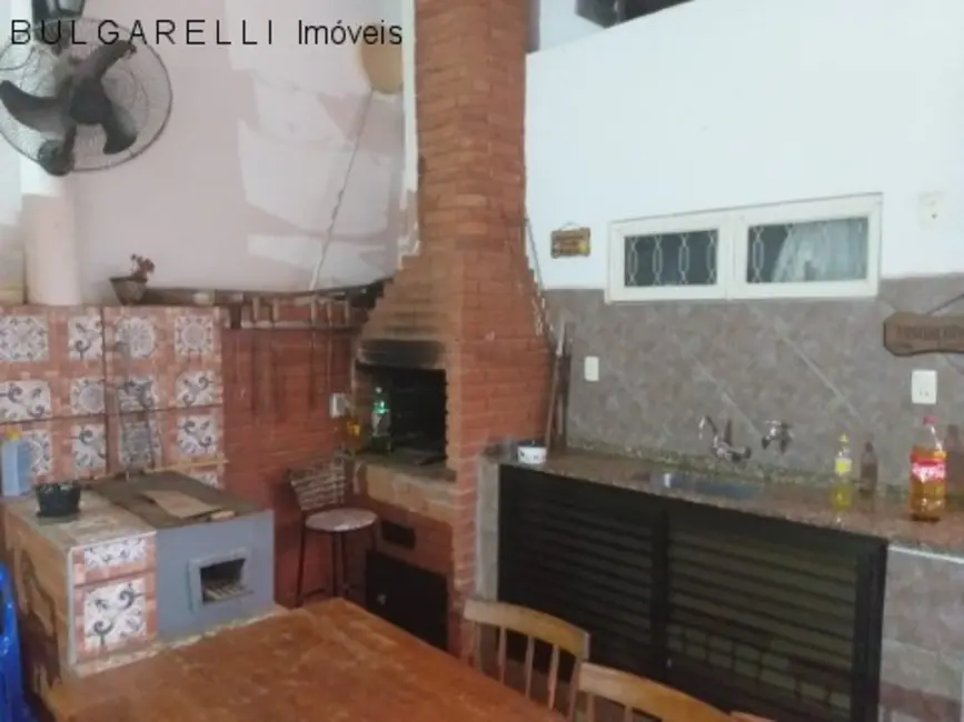 Chácara com 3 quartos à venda, 400m2 em Vivenda, Jundiai - SP - imagem 4 Foto 4 de Chácara com 3 quartos à venda, 400m2 em Vivenda, Jundiai - SP
