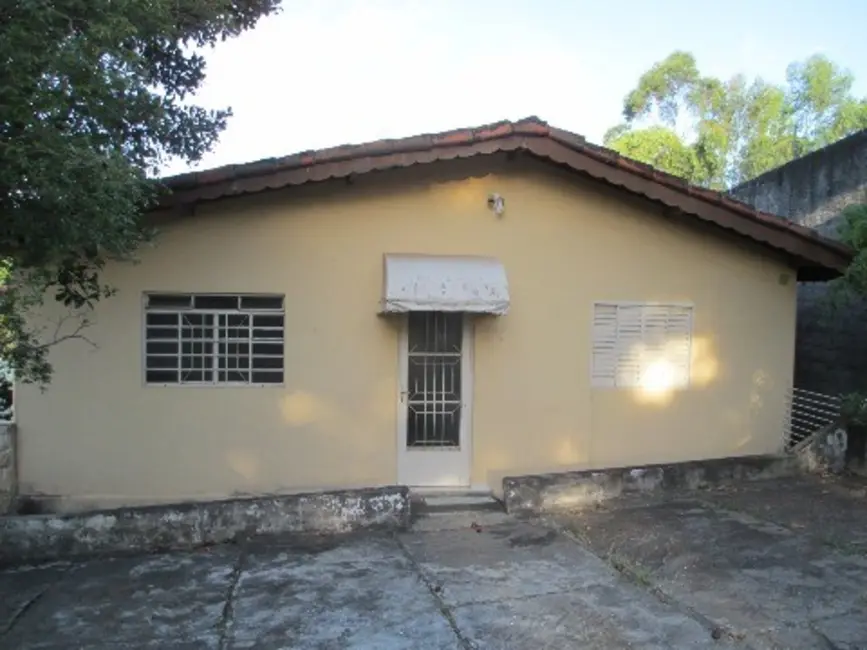 Chácara com 3 quartos à venda, 600m2 em Ivoturucaia, Jundiai - SP - imagem 5 Foto 5 de Chácara com 3 quartos à venda, 600m2 em Ivoturucaia, Jundiai - SP