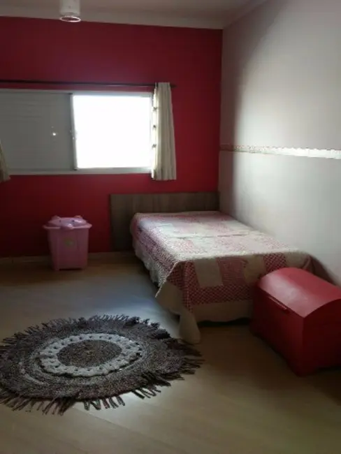 Casa com 3 quartos à venda, 168m2 em Parque da Represa, Jundiai - SP - imagem 6 Foto 6 de Casa com 3 quartos à venda, 168m2 em Parque da Represa, Jundiai - SP