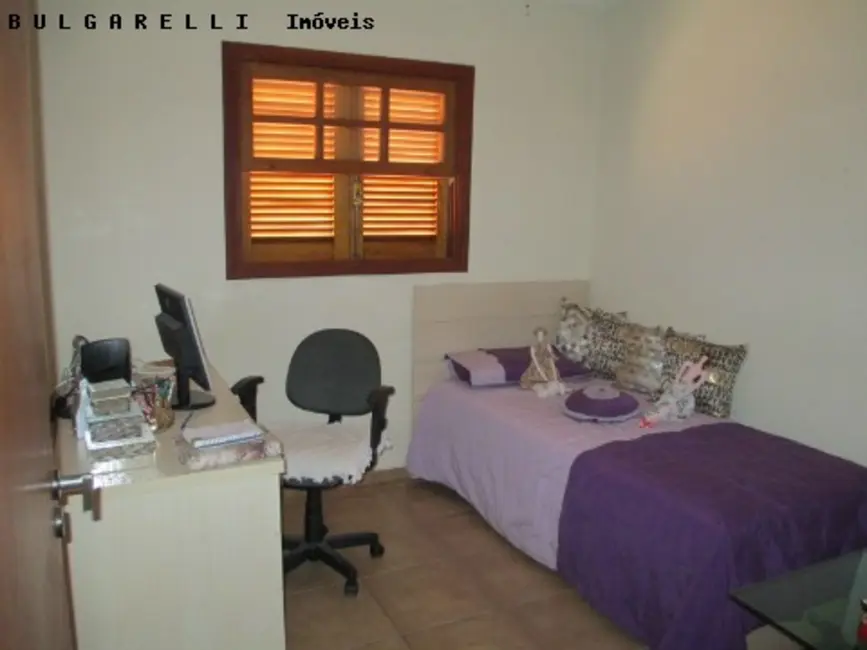 Casa com 3 quartos à venda, 142m2 em Jardim Florestal, Jundiai - SP - imagem 6 Foto 6 de Casa com 3 quartos à venda, 142m2 em Jardim Florestal, Jundiai - SP