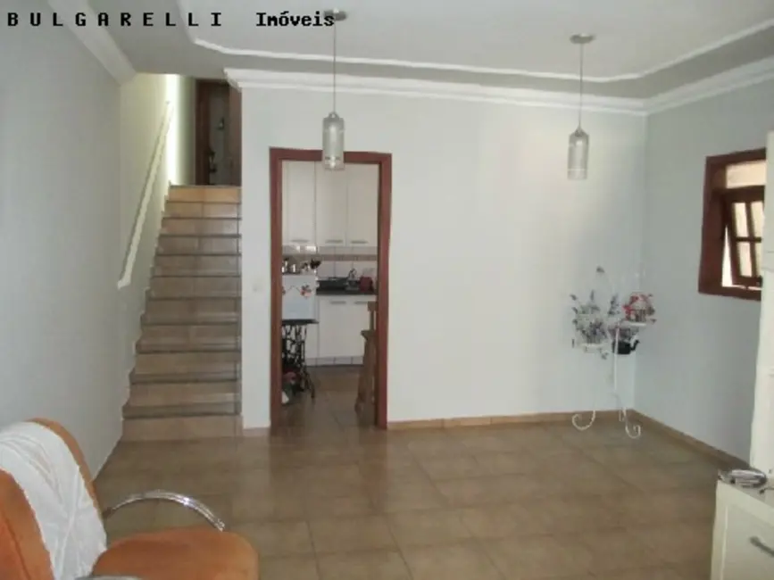 Casa com 3 quartos à venda, 142m2 em Jardim Florestal, Jundiai - SP - imagem 3 Foto 3 de Casa com 3 quartos à venda, 142m2 em Jardim Florestal, Jundiai - SP
