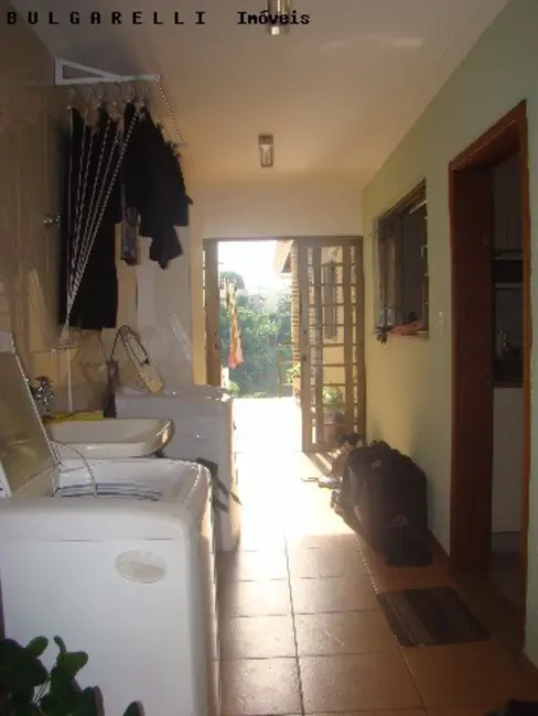 Casa com 3 quartos à venda, 275m2 em Parque da Represa, Jundiai - SP - imagem 3 Foto 3 de Casa com 3 quartos à venda, 275m2 em Parque da Represa, Jundiai - SP