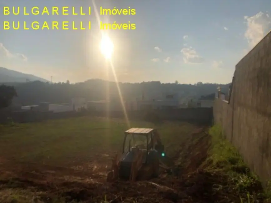 Foto 3 de Terreno / Lote à venda, 1408m2 em Jundiai - SP