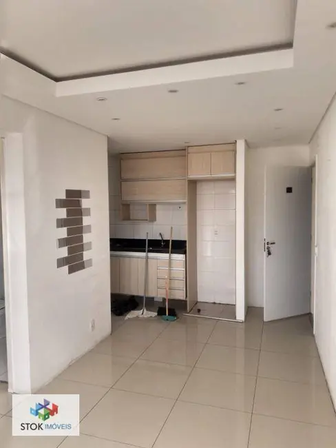Foto 4 de Apartamento com 2 quartos para alugar, 45m2 em Vila Nova Curuçá, São Paulo - SP