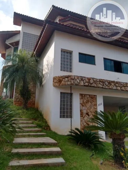 Foto 2 de Casa de Condomínio com 5 quartos à venda, 377m2 em Louveira - SP