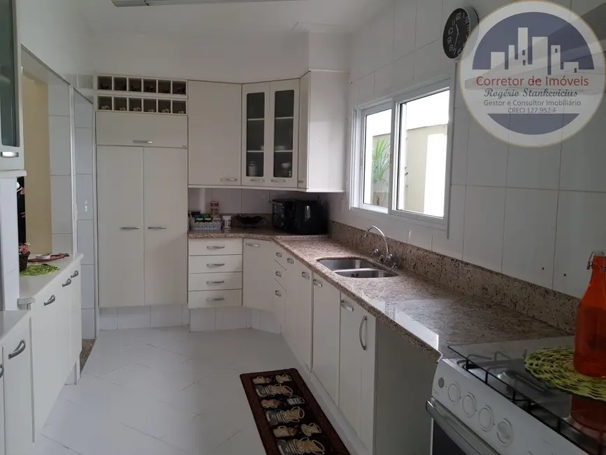 Foto 9 de Casa com 4 quartos à venda, 300m2 em Jardim Esplanada, Indaiatuba - SP