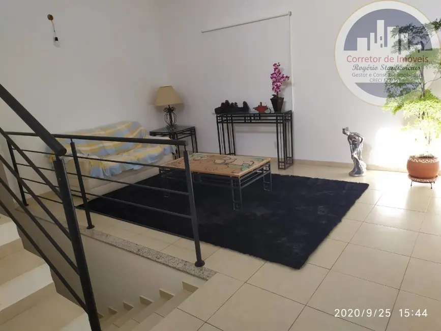Foto 4 de Casa de Condomínio com 3 quartos à venda, 250m2 em Vinhedo - SP