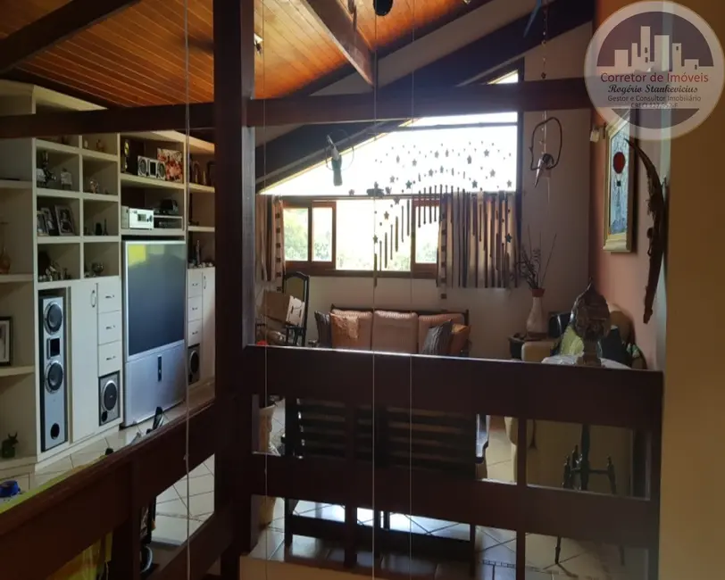 Foto 9 de Casa de Condomínio com 3 quartos à venda, 400m2 em Vinhedo - SP