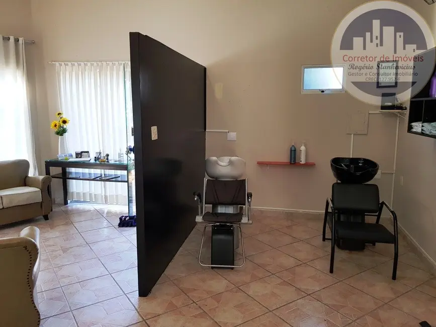 Foto 4 de Casa com 3 quartos à venda e para alugar, 125m2 em Vinhedo - SP