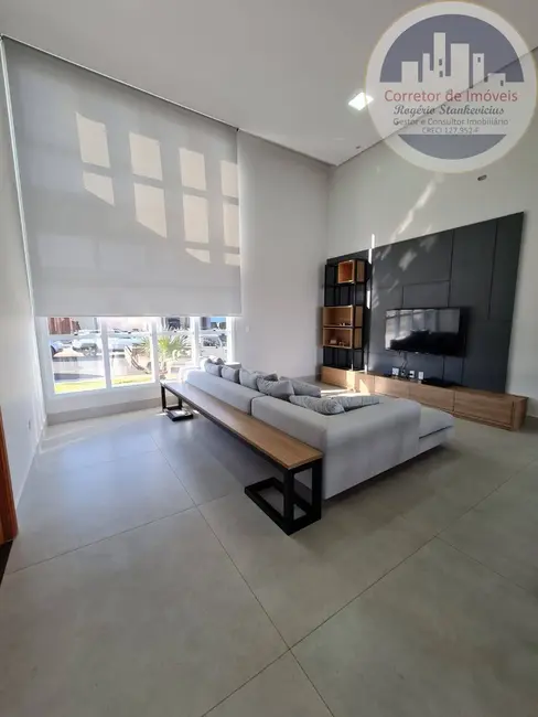 Casa de Condomínio com 3 quartos à venda, 180m2 em Indaiatuba - SP - imagem 4 Foto 4 de Casa de Condomínio com 3 quartos à venda, 180m2 em Indaiatuba - SP
