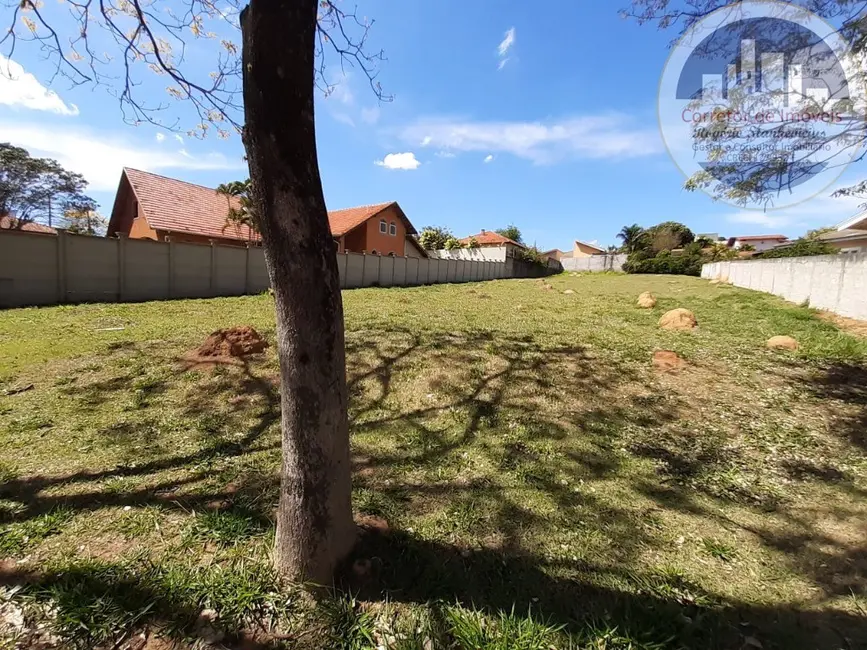 Foto 3 de Terreno / Lote à venda, 1368m2 em Vinhedo - SP