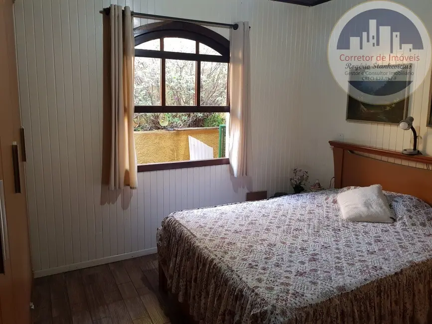 Casa de Condomínio com 4 quartos à venda, 230m2 em Vinhedo - SP - imagem 7 Foto 7 de Casa de Condomínio com 4 quartos à venda, 230m2 em Vinhedo - SP