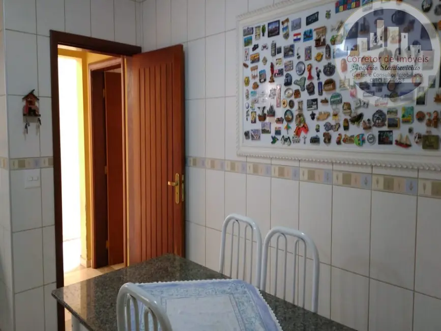 Foto 5 de Casa de Condomínio com 4 quartos à venda, 280m2 em Louveira - SP
