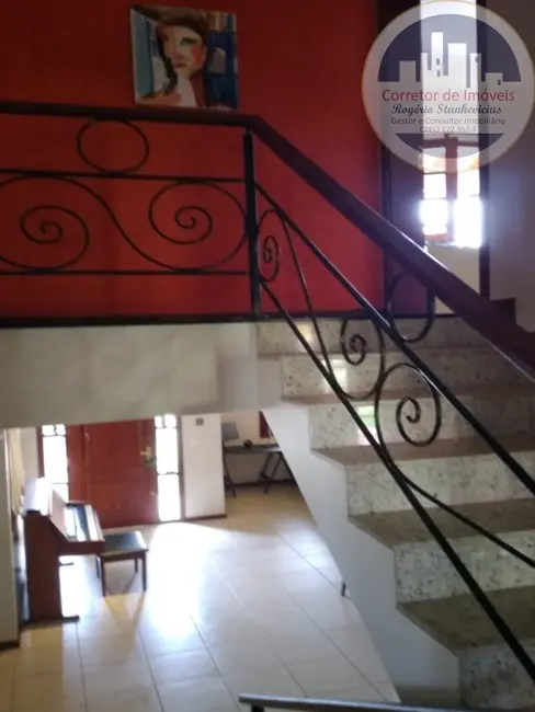 Foto 3 de Casa de Condomínio com 4 quartos à venda, 280m2 em Louveira - SP