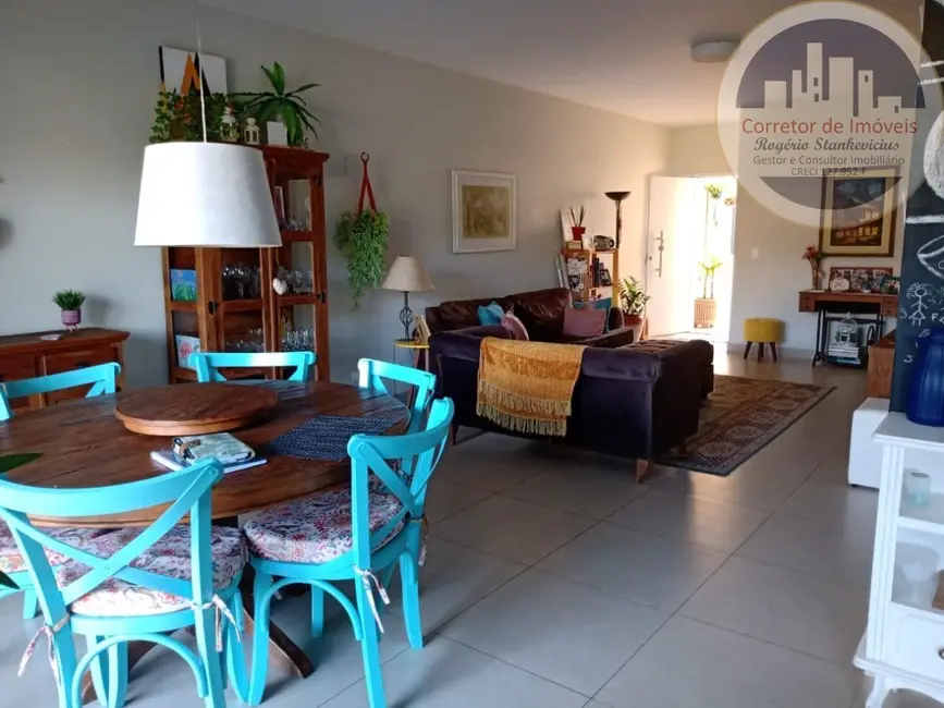 Foto 3 de Casa de Condomínio com 3 quartos à venda, 121m2 em Vinhedo - SP