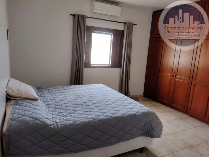 Foto 6 de Casa de Condomínio com 3 quartos à venda, 295m2 em Vinhedo - SP