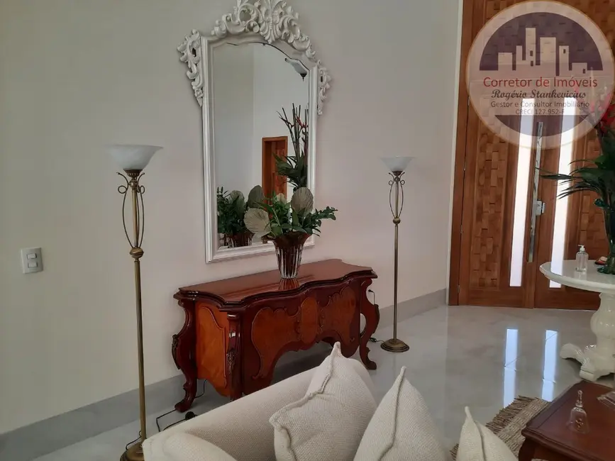 Casa de Condomínio com 3 quartos à venda, 320m2 em Valinhos - SP - imagem 6 Foto 6 de Casa de Condomínio com 3 quartos à venda, 320m2 em Valinhos - SP