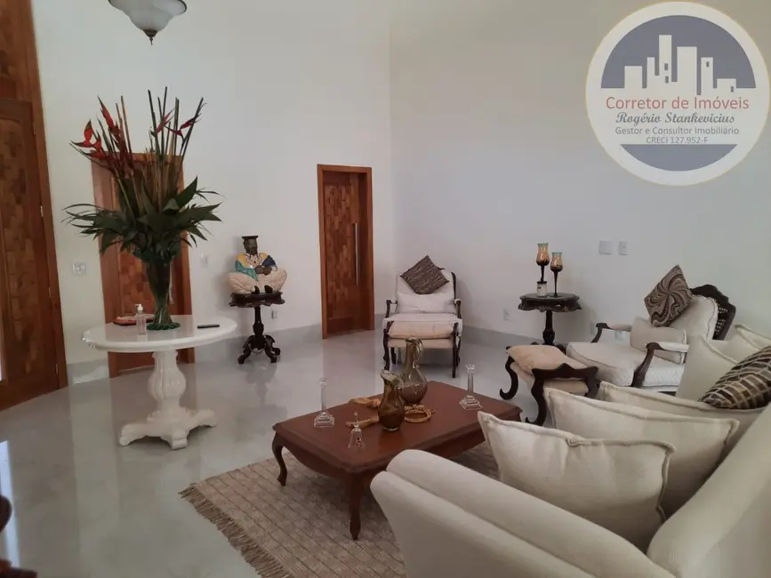 Casa de Condomínio com 3 quartos à venda, 320m2 em Valinhos - SP - imagem 5 Foto 5 de Casa de Condomínio com 3 quartos à venda, 320m2 em Valinhos - SP