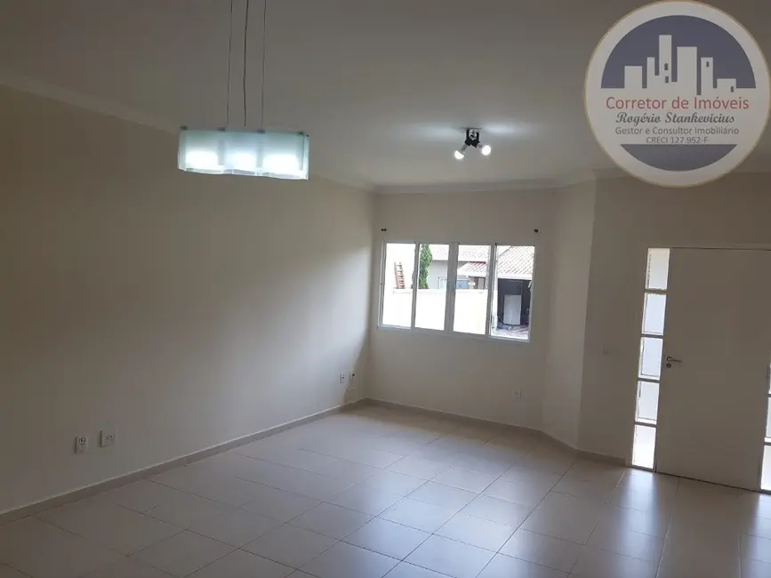 Foto 2 de Casa de Condomínio com 3 quartos à venda, 143m2 em Vinhedo - SP