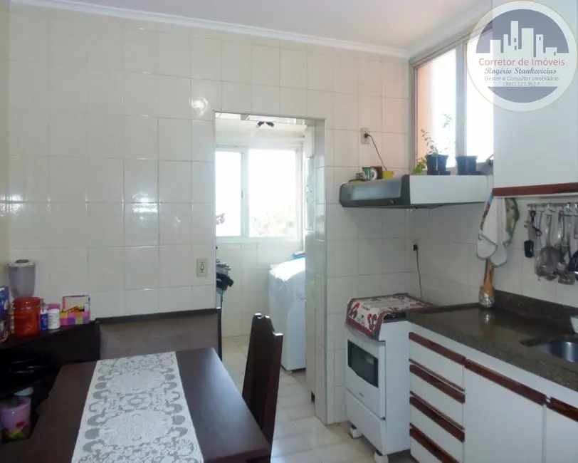 Apartamento com 2 quartos à venda, 92m2 em Vila Clayton, Valinhos - SP - imagem 8 Foto 8 de Apartamento com 2 quartos à venda, 92m2 em Vila Clayton, Valinhos - SP