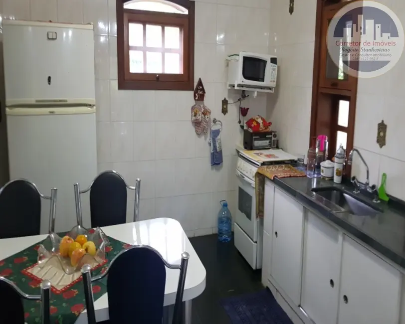 Casa de Condomínio com 3 quartos à venda, 161m2 em Vista Alegre, Vinhedo - SP - imagem 4 Foto 4 de Casa de Condomínio com 3 quartos à venda, 161m2 em Vista Alegre, Vinhedo - SP