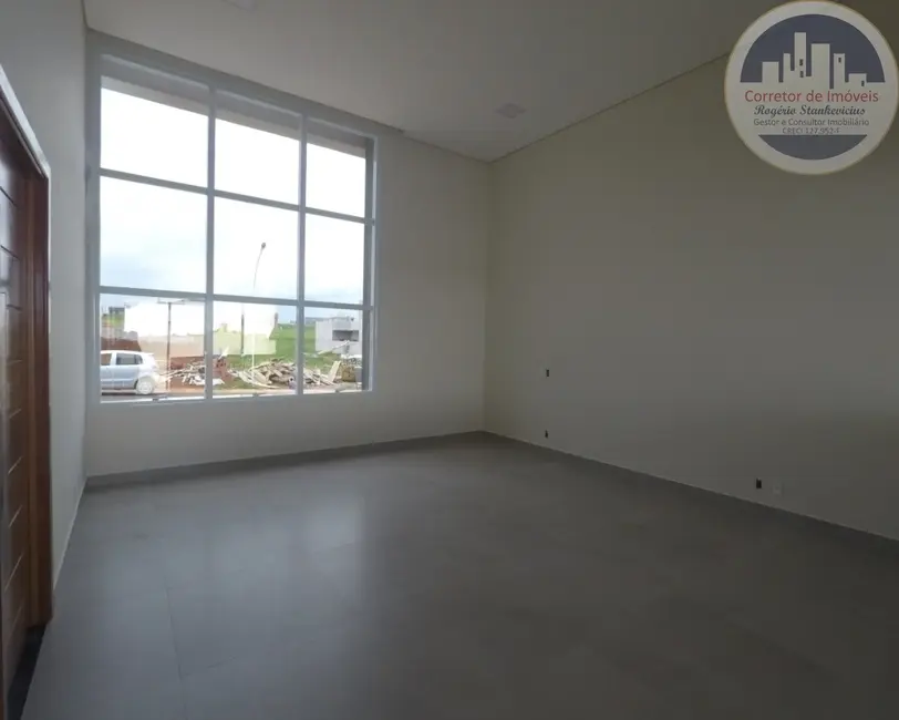 Foto 3 de Casa de Condomínio com 3 quartos à venda, 180m2 em Jardim Residencial Dona Lucilla, Indaiatuba - SP