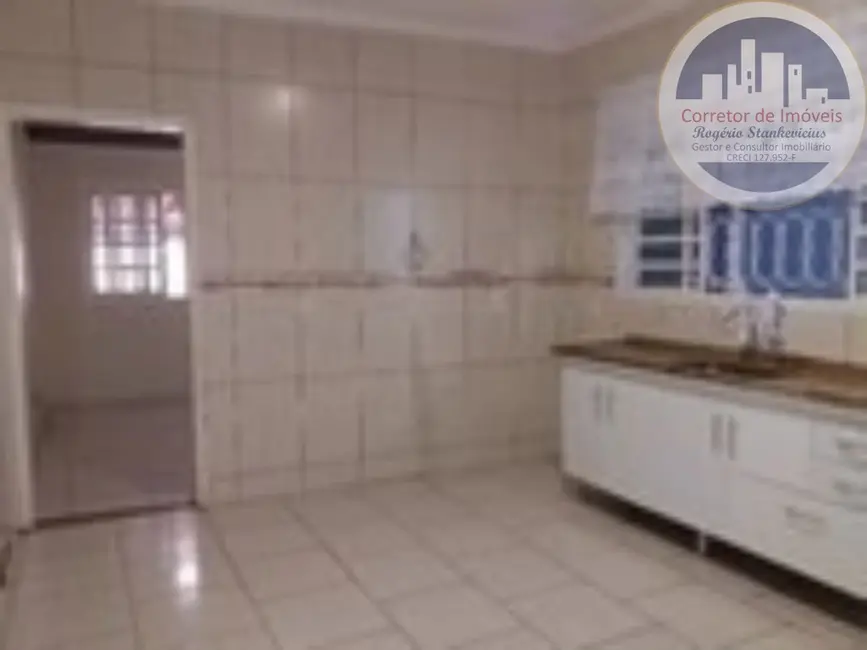 Casa com 2 quartos à venda, 125m2 em Jardim Califórnia, Indaiatuba - SP - imagem 4 Foto 4 de Casa com 2 quartos à venda, 125m2 em Jardim Califórnia, Indaiatuba - SP