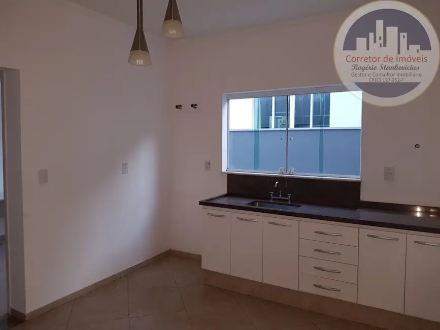 Foto 3 de Casa de Condomínio com 3 quartos à venda, 230m2 em Vinhedo - SP