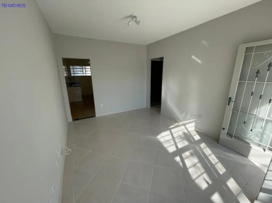 Casa com 2 quartos para alugar, 94m2 em Sorocaba - SP - imagem 4 Foto 4 de Casa com 2 quartos para alugar, 94m2 em Sorocaba - SP