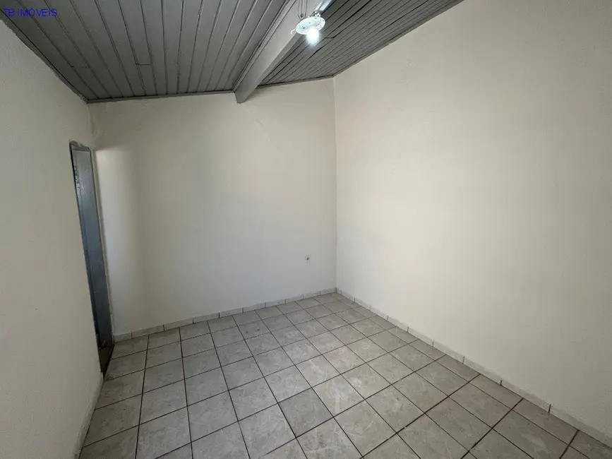 Foto 7 de Casa com 1 quarto para alugar, 28m2 em Além Linha, Sorocaba - SP