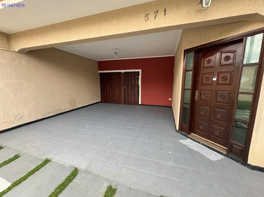 Casa de Condomínio com 3 quartos para alugar, 205m2 em Sorocaba - SP - imagem 2 Foto 2 de Casa de Condomínio com 3 quartos para alugar, 205m2 em Sorocaba - SP