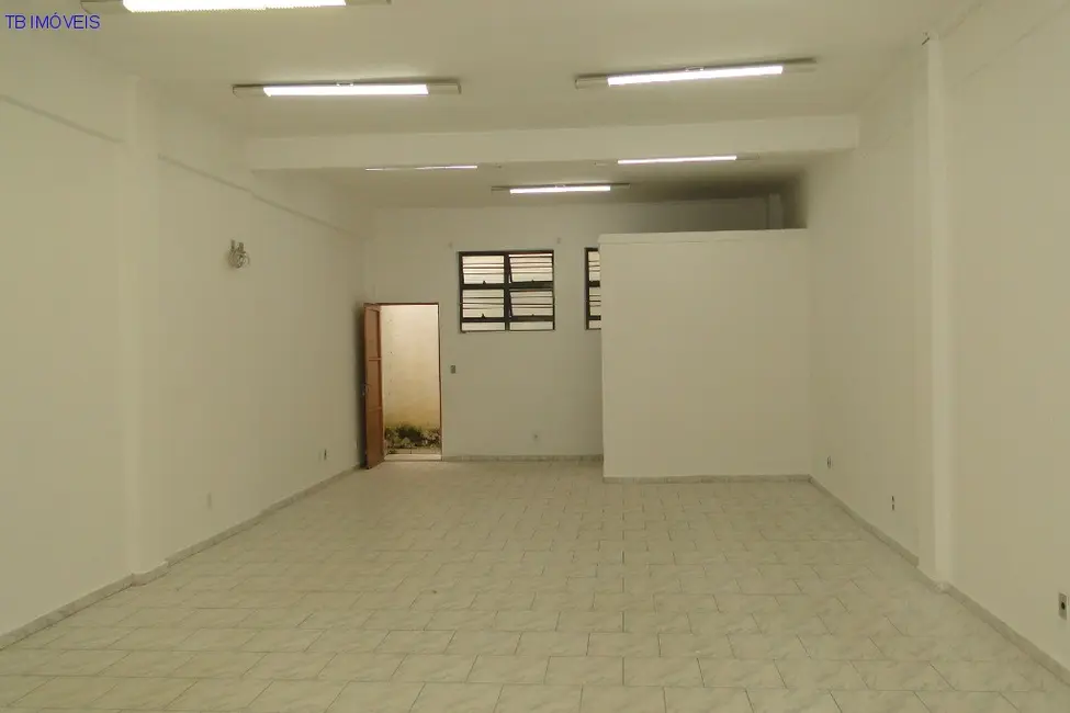 Foto 2 de Sala Comercial para alugar, 65m2 em Aparecidinha, Sorocaba - SP