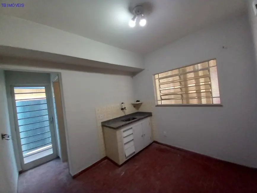 Foto 3 de Apartamento com 1 quarto para alugar, 30m2 em Vila Hortência, Sorocaba - SP