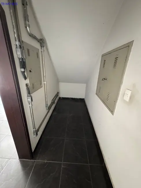 Sala Comercial para alugar, 220m2 em Vila Augusta, Sorocaba - SP - imagem 6 Foto 6 de Sala Comercial para alugar, 220m2 em Vila Augusta, Sorocaba - SP