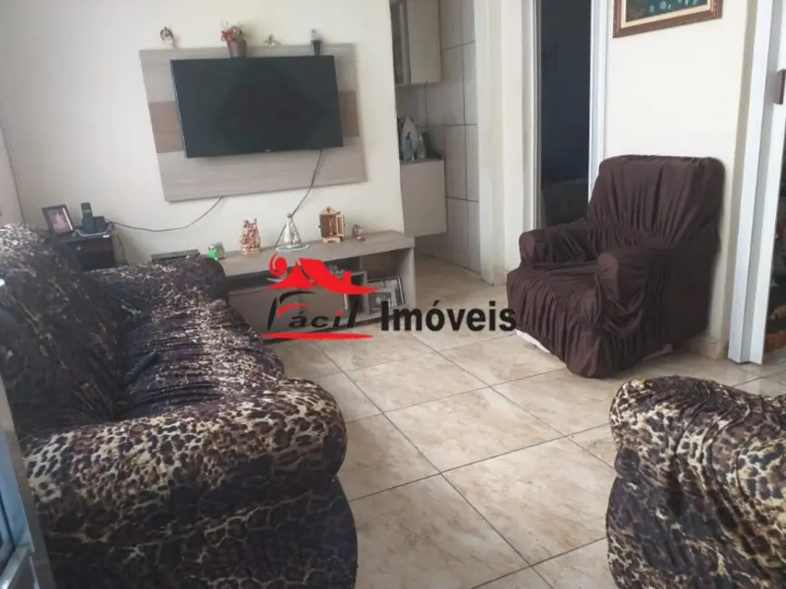 Casa com 4 quartos à venda, 200m2 em Itaquera, São Paulo - SP - imagem 4 Foto 4 de Casa com 4 quartos à venda, 200m2 em Itaquera, São Paulo - SP