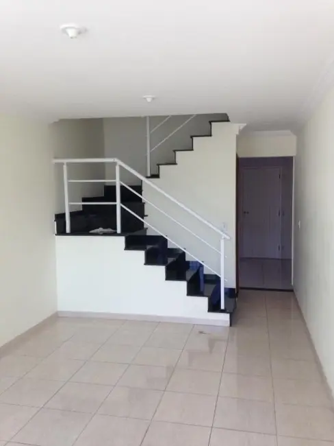 Foto 3 de Sobrado com 2 quartos para alugar, 80m2 em Vila Corberi, São Paulo - SP