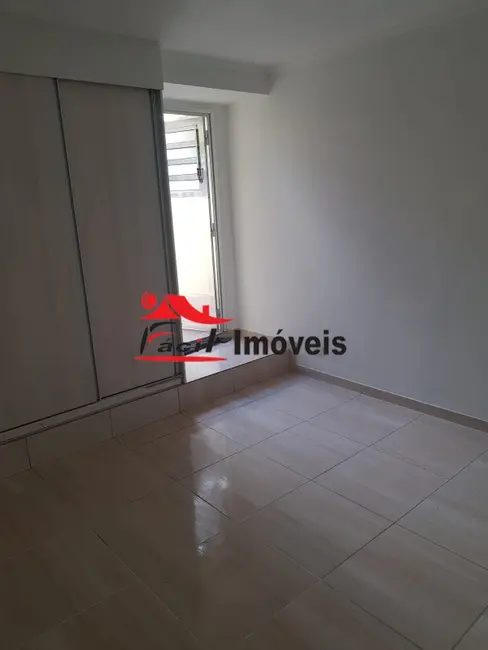 Foto 7 de Sobrado com 2 quartos para alugar, 150m2 em Vila Carmosina, São Paulo - SP