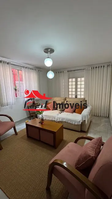 Sobrado com 2 quartos à venda, 98m2 em Itaquera, São Paulo - SP - imagem 5 Foto 5 de Sobrado com 2 quartos à venda, 98m2 em Itaquera, São Paulo - SP