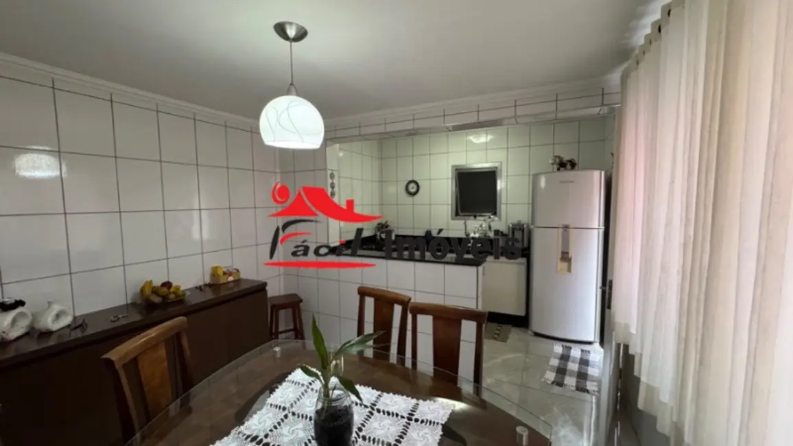 Sobrado com 2 quartos à venda, 98m2 em Itaquera, São Paulo - SP - imagem 8 Foto 8 de Sobrado com 2 quartos à venda, 98m2 em Itaquera, São Paulo - SP