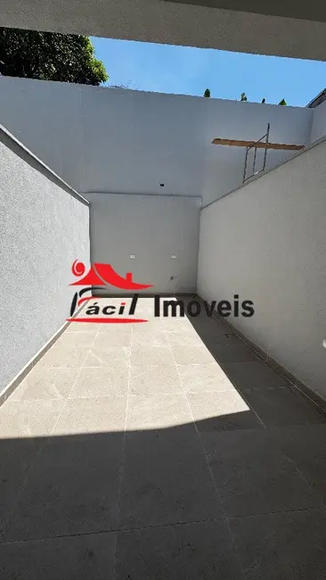 Sobrado com 3 quartos à venda, 120m2 em Cidade Líder, São Paulo - SP - imagem 9 Foto 9 de Sobrado com 3 quartos à venda, 120m2 em Cidade Líder, São Paulo - SP