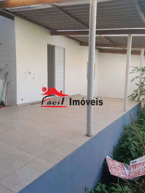 Casa com 3 quartos à venda, 250m2 em Itaquera, São Paulo - SP - imagem 4 Foto 4 de Casa com 3 quartos à venda, 250m2 em Itaquera, São Paulo - SP