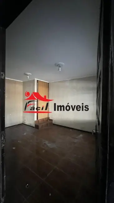 Foto 6 de Casa com 2 quartos para alugar, 200m2 em Itaquera, São Paulo - SP