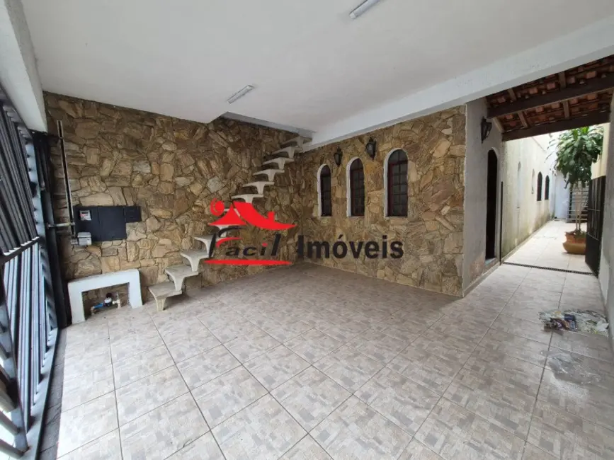 Foto 2 de Sobrado com 3 quartos para alugar, 160m2 em Itaquera, São Paulo - SP